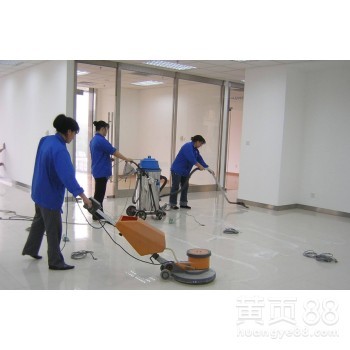 邯山區(qū)開荒保潔與日常清洗服務(wù)價(jià)格詳解與選擇指南